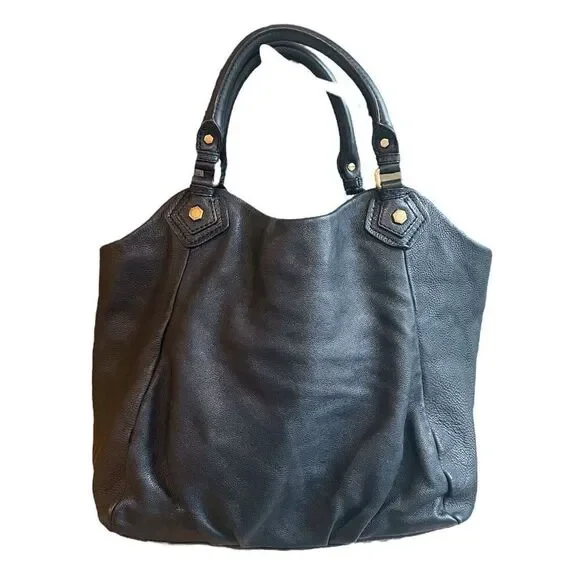 Marc By Marc Jacobs Black Tote with Gold Details - Picture 2 of 10